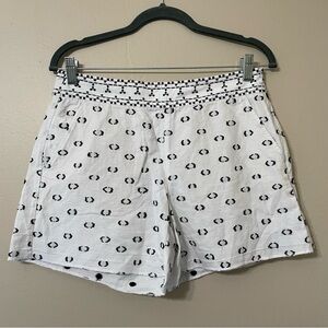 Anthropologie | Hei Hei White and Black Shorts Size 6
